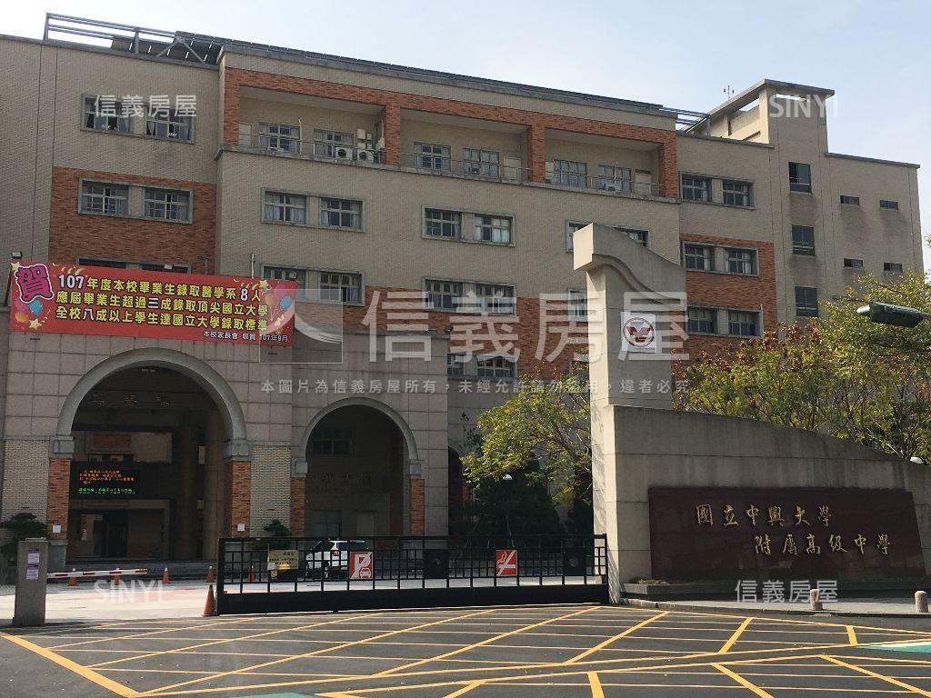 北大里震後透店房屋室內格局與周邊環境