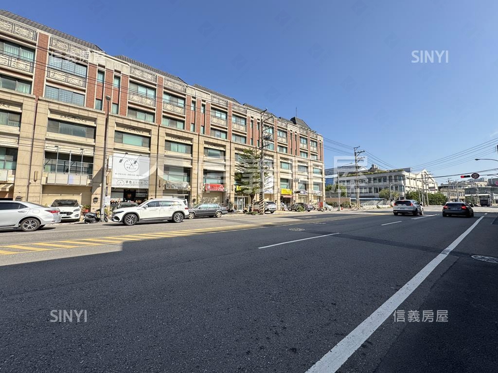 勝利國中學區稀有臨路透店房屋室內格局與周邊環境
