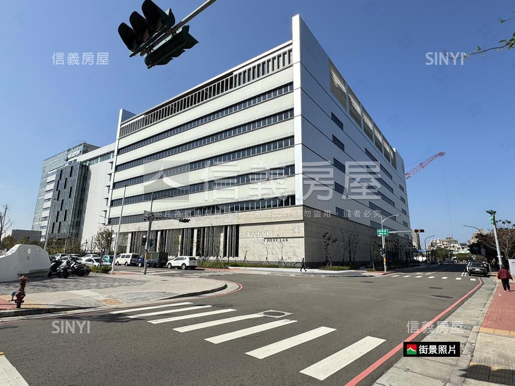 勝利國中學區稀有臨路透店房屋室內格局與周邊環境