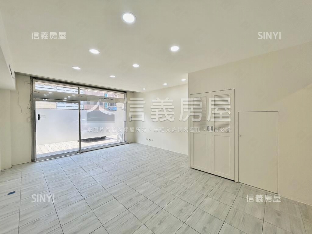勝利國中學區稀有臨路透店房屋室內格局與周邊環境