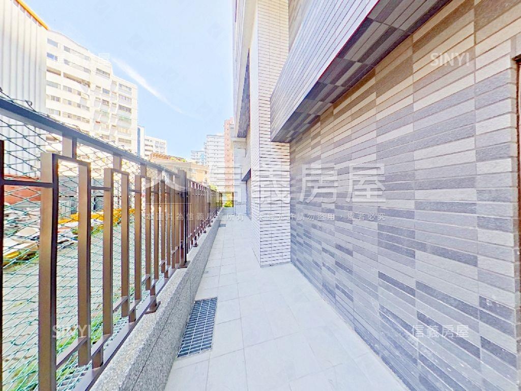 【站前馥樂】店面，雙車位房屋室內格局與周邊環境
