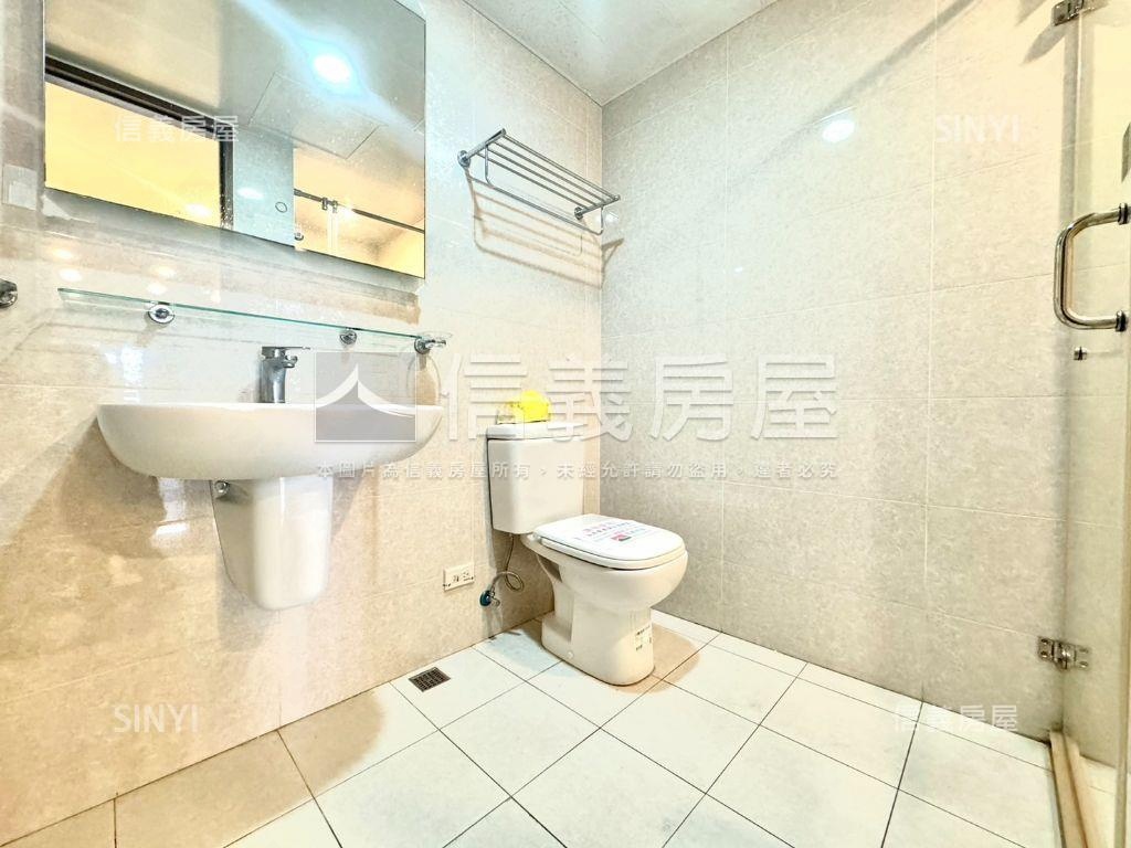 丰悅夏宮四房高雲緩步輕揚房屋室內格局與周邊環境