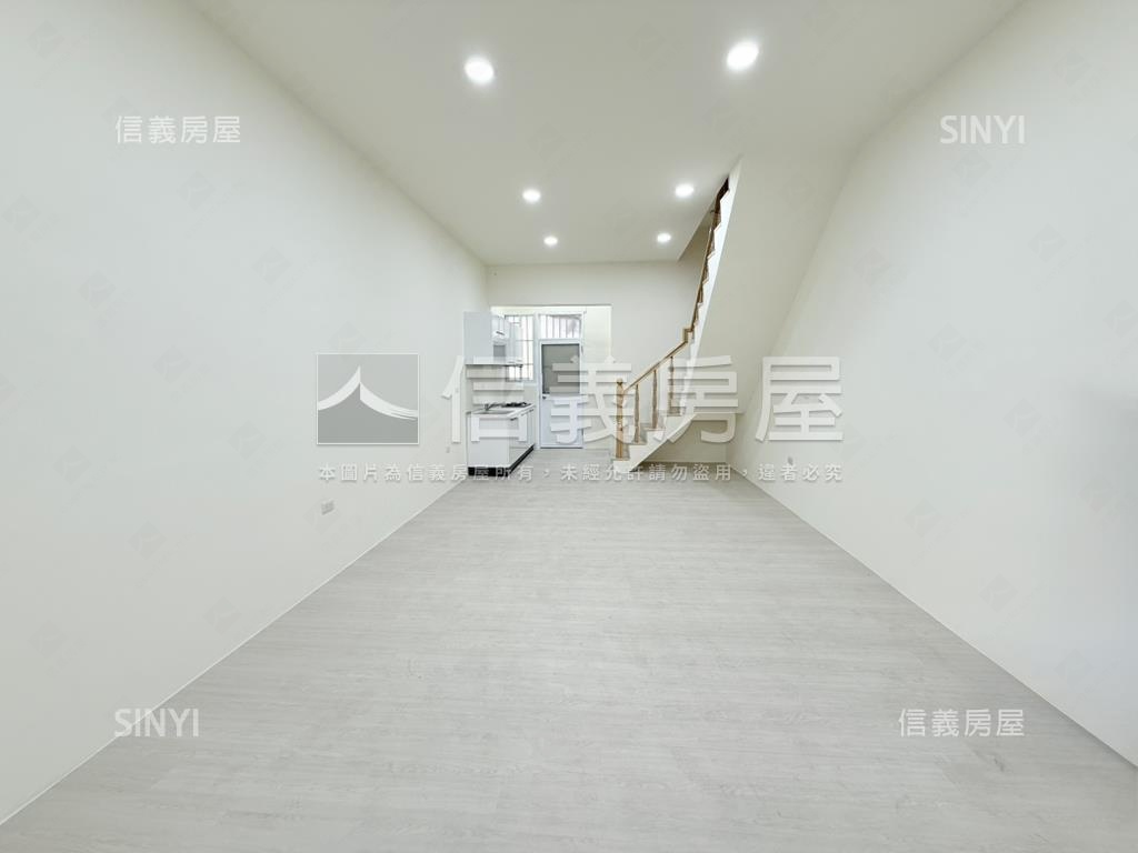 小港帶裝潢公寓一樓房屋室內格局與周邊環境