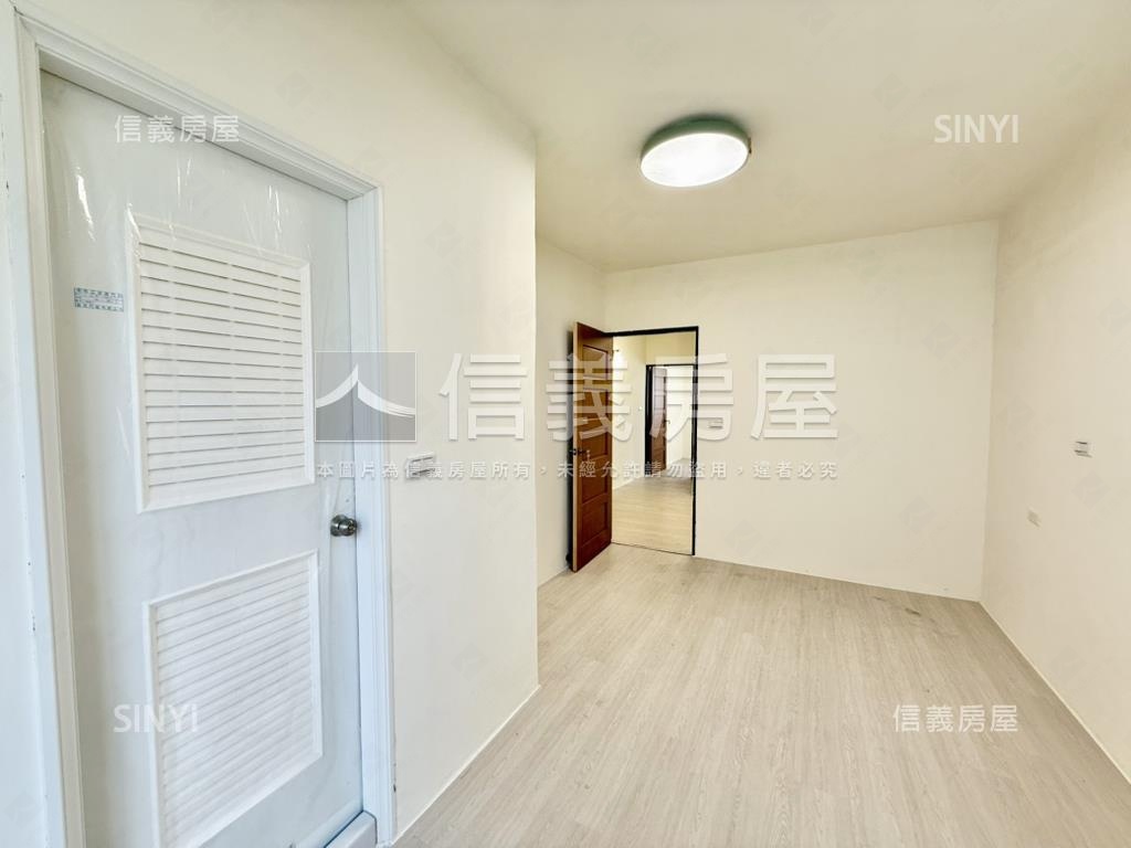 小港帶裝潢公寓一樓房屋室內格局與周邊環境