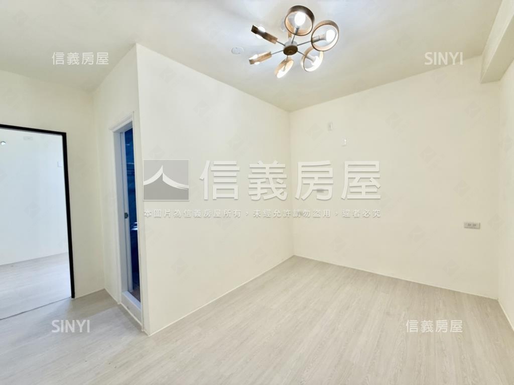 小港帶裝潢公寓一樓房屋室內格局與周邊環境