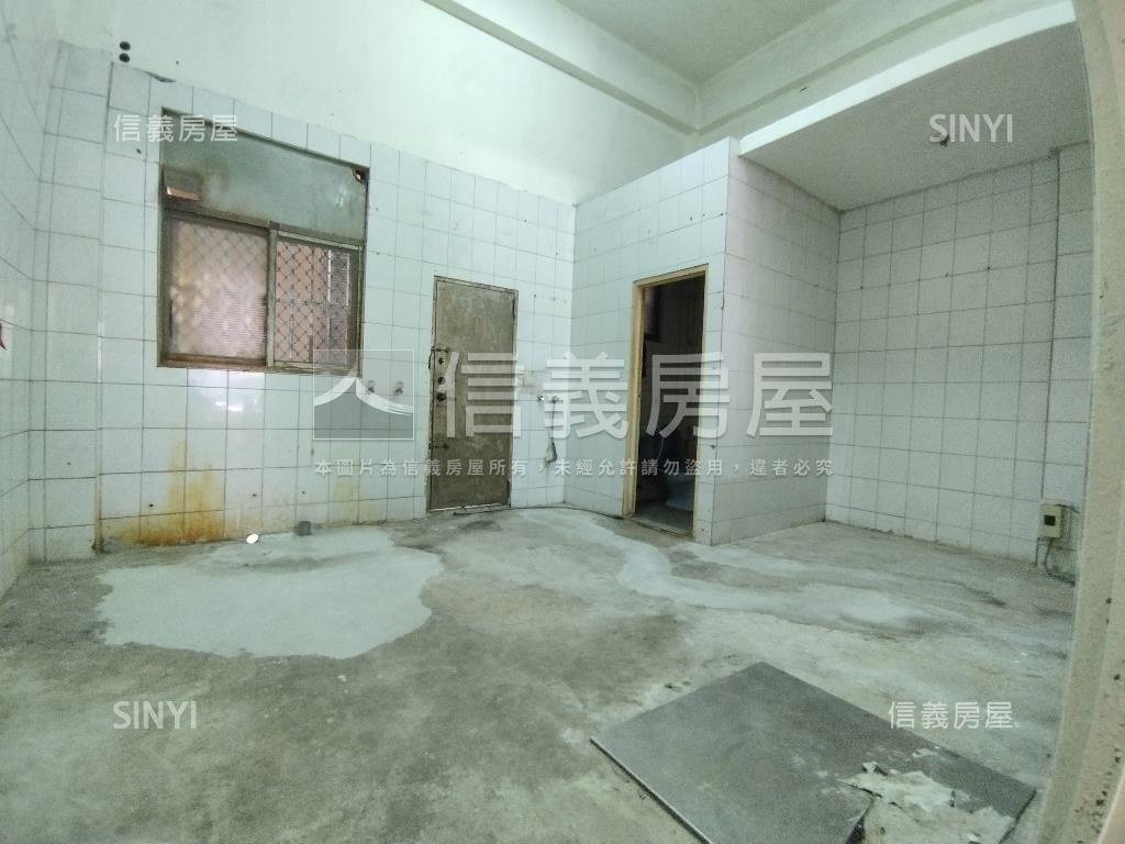 新樹路透天廠房房屋室內格局與周邊環境