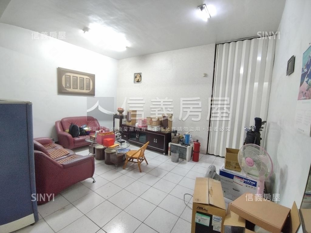 新樹路透天廠房房屋室內格局與周邊環境