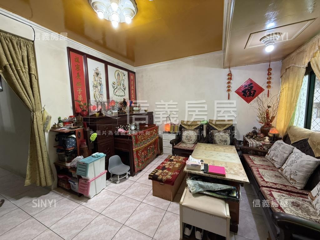 低總價未來雙捷運大空間房屋室內格局與周邊環境