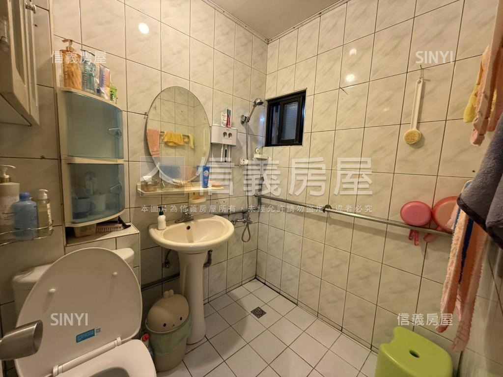 低總價未來雙捷運大空間房屋室內格局與周邊環境