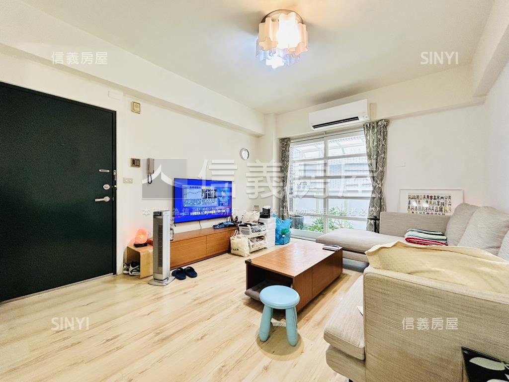 台北龍城花園三房坡平車位房屋室內格局與周邊環境