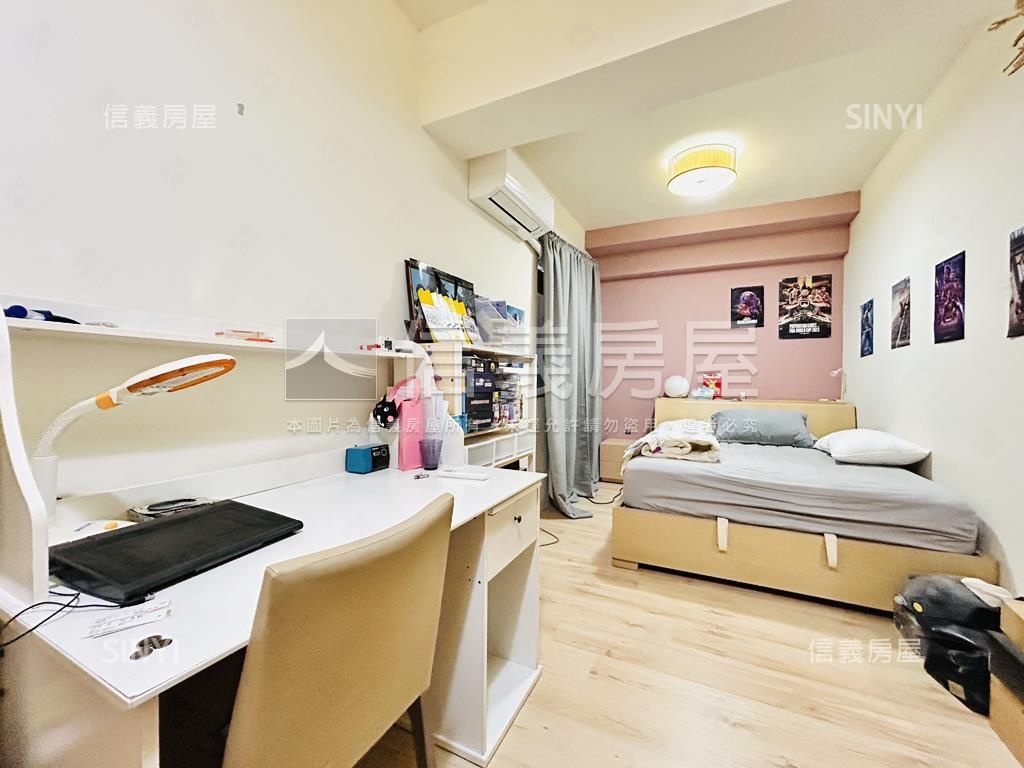 台北龍城花園三房坡平車位房屋室內格局與周邊環境