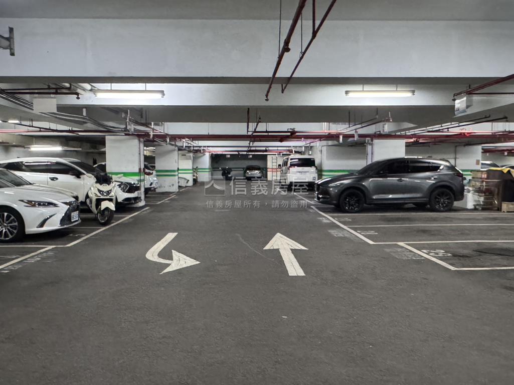 達觀精緻２房＋車位房屋室內格局與周邊環境