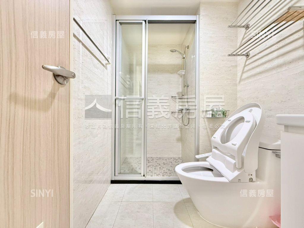 國平重劃區稀有景觀兩房房屋室內格局與周邊環境