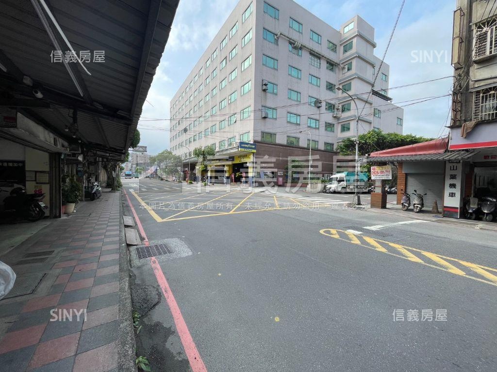 ㊣中興路‧黃金店面房屋室內格局與周邊環境
