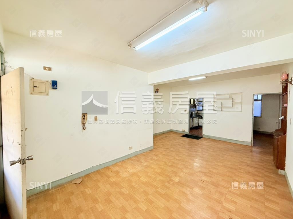 三民路黃金三樓美屋房屋室內格局與周邊環境