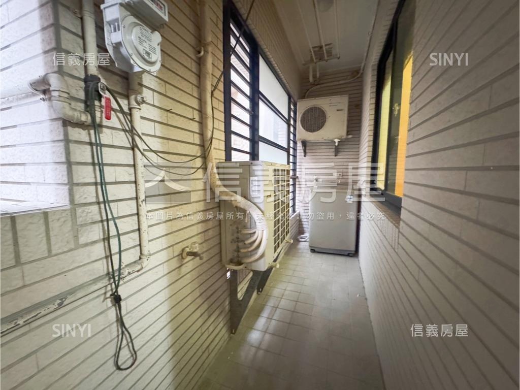 美術館畢卡索３房房屋室內格局與周邊環境