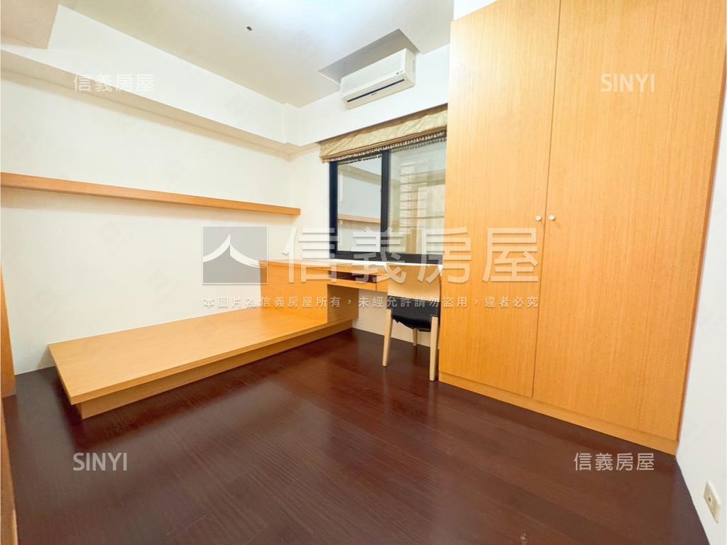 美術館畢卡索３房房屋室內格局與周邊環境