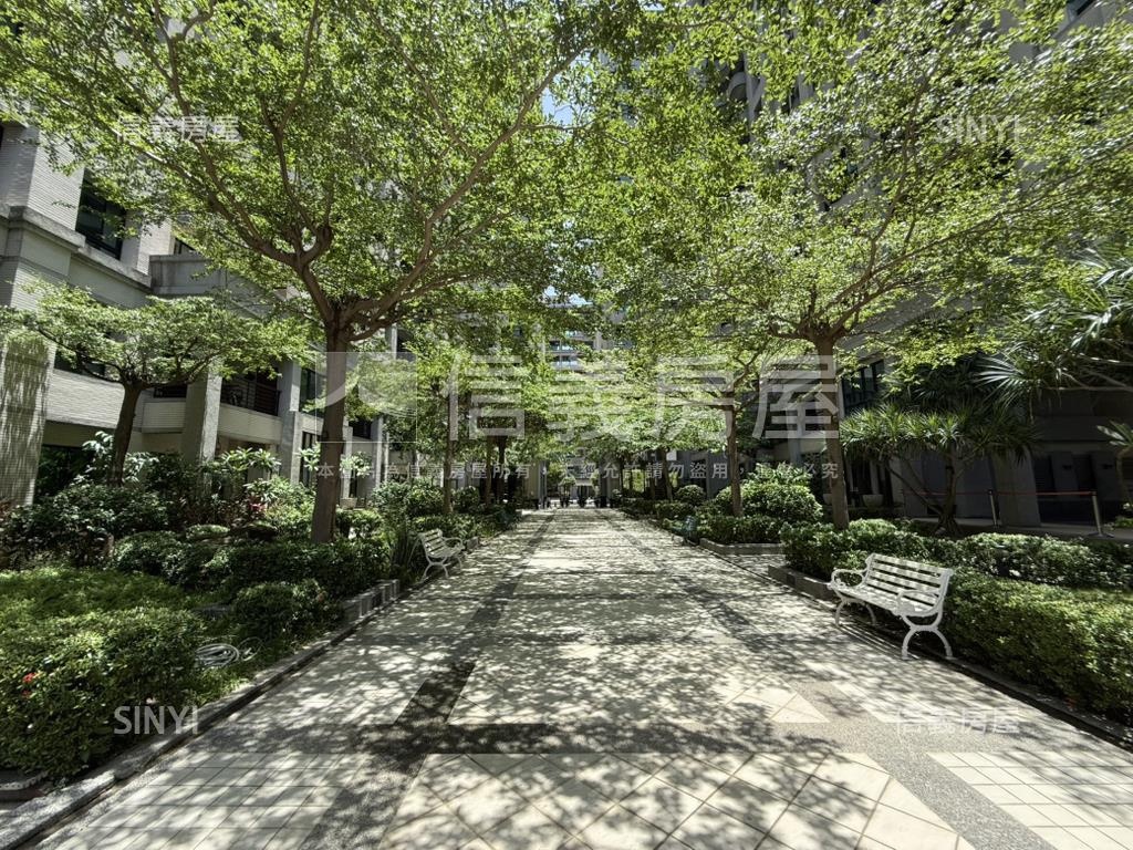 美術館畢卡索３房房屋室內格局與周邊環境