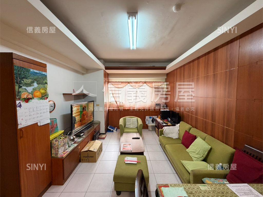 中壢千萬內三房車位Ｅ級棒房屋室內格局與周邊環境