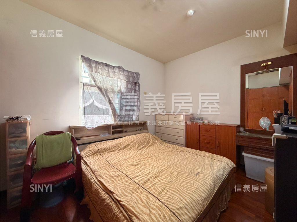 中壢千萬內三房車位Ｅ級棒房屋室內格局與周邊環境