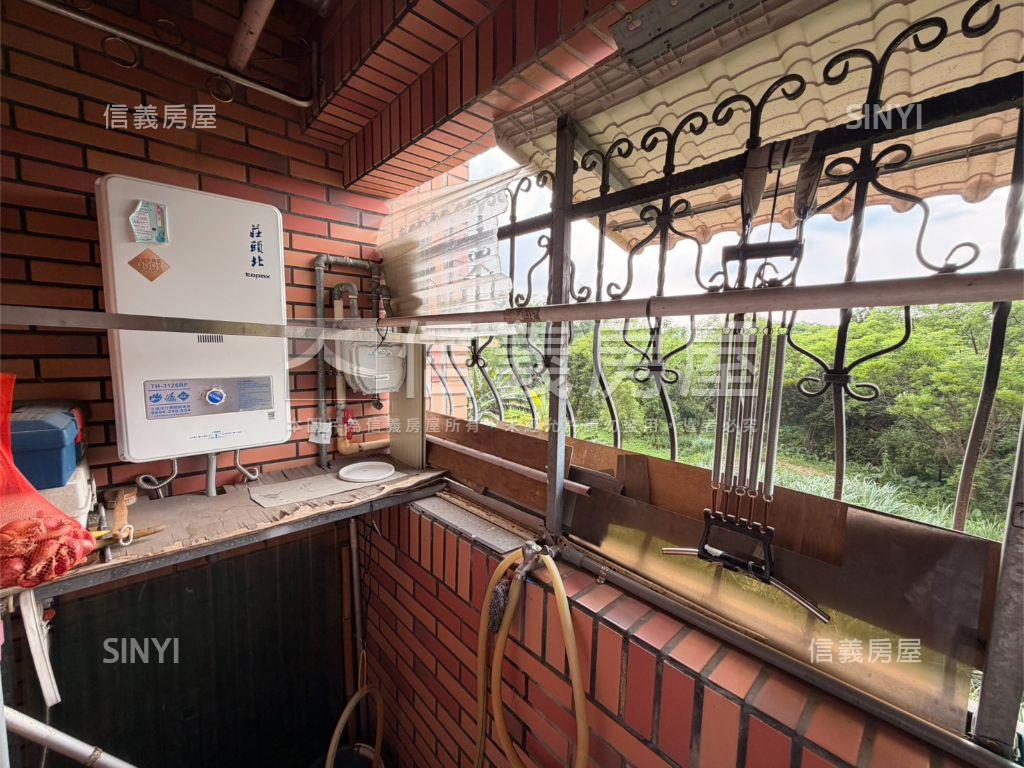 中壢千萬內三房車位Ｅ級棒房屋室內格局與周邊環境