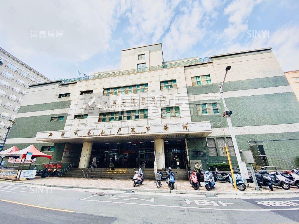 台北京城三房車位房屋室內格局與周邊環境
