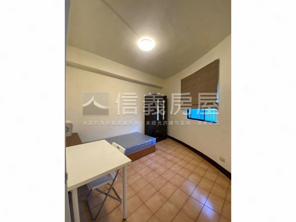 亞東捷運邊間大公寓房屋室內格局與周邊環境