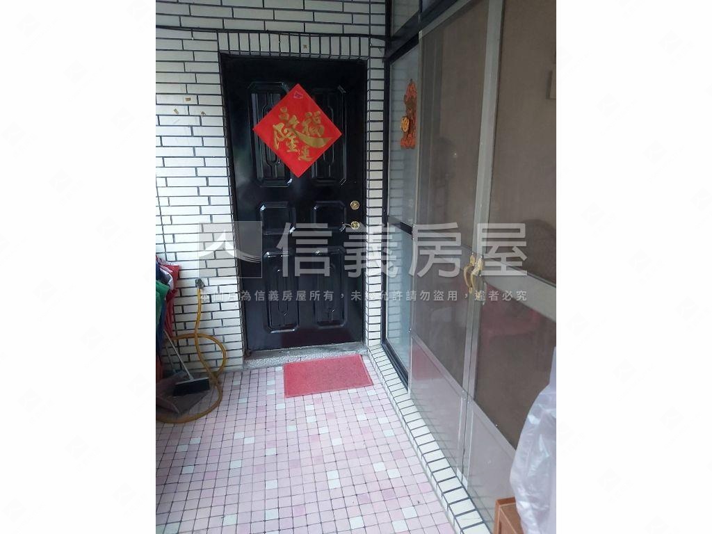 亞東捷運邊間大公寓房屋室內格局與周邊環境