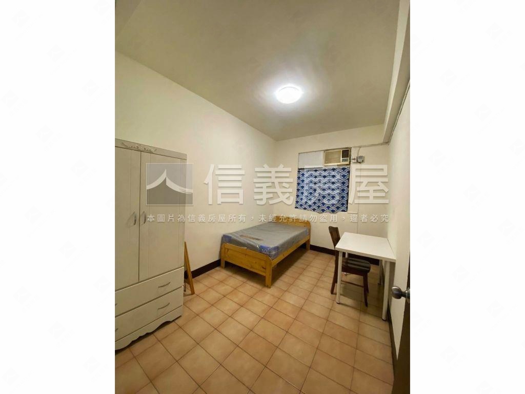 亞東捷運邊間大公寓房屋室內格局與周邊環境