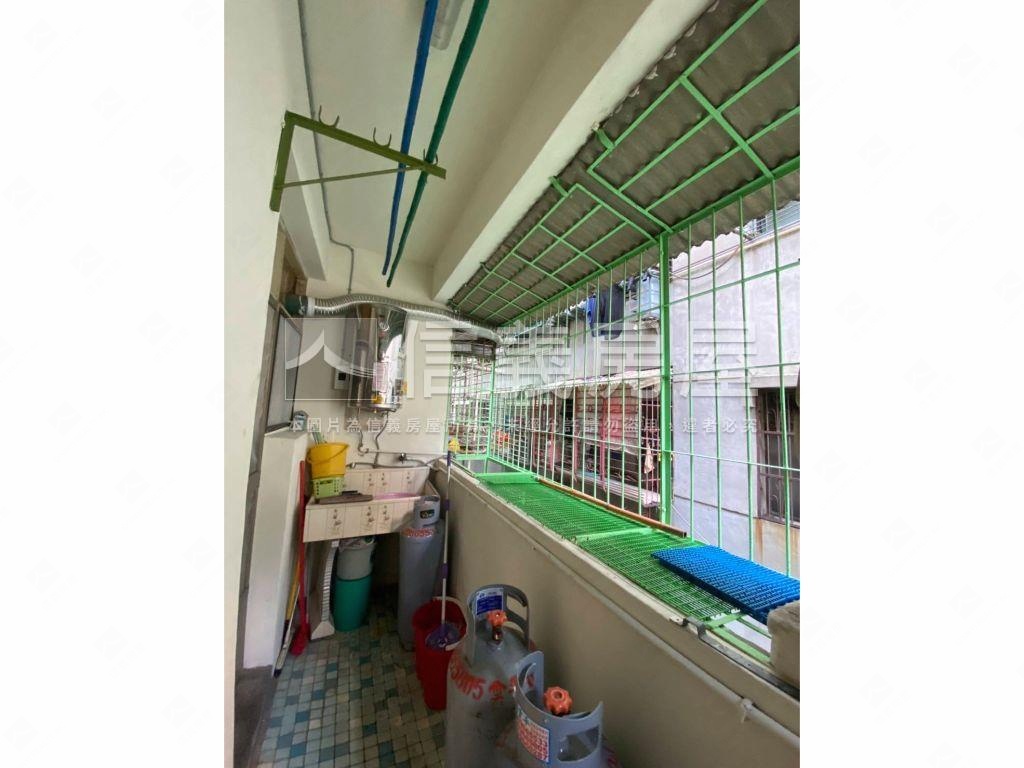 亞東捷運邊間大公寓房屋室內格局與周邊環境