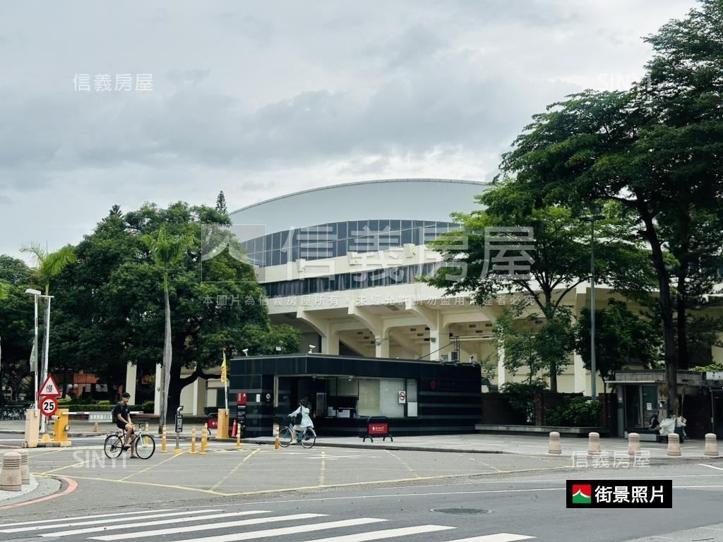 成大育樂街邊間透天房屋室內格局與周邊環境