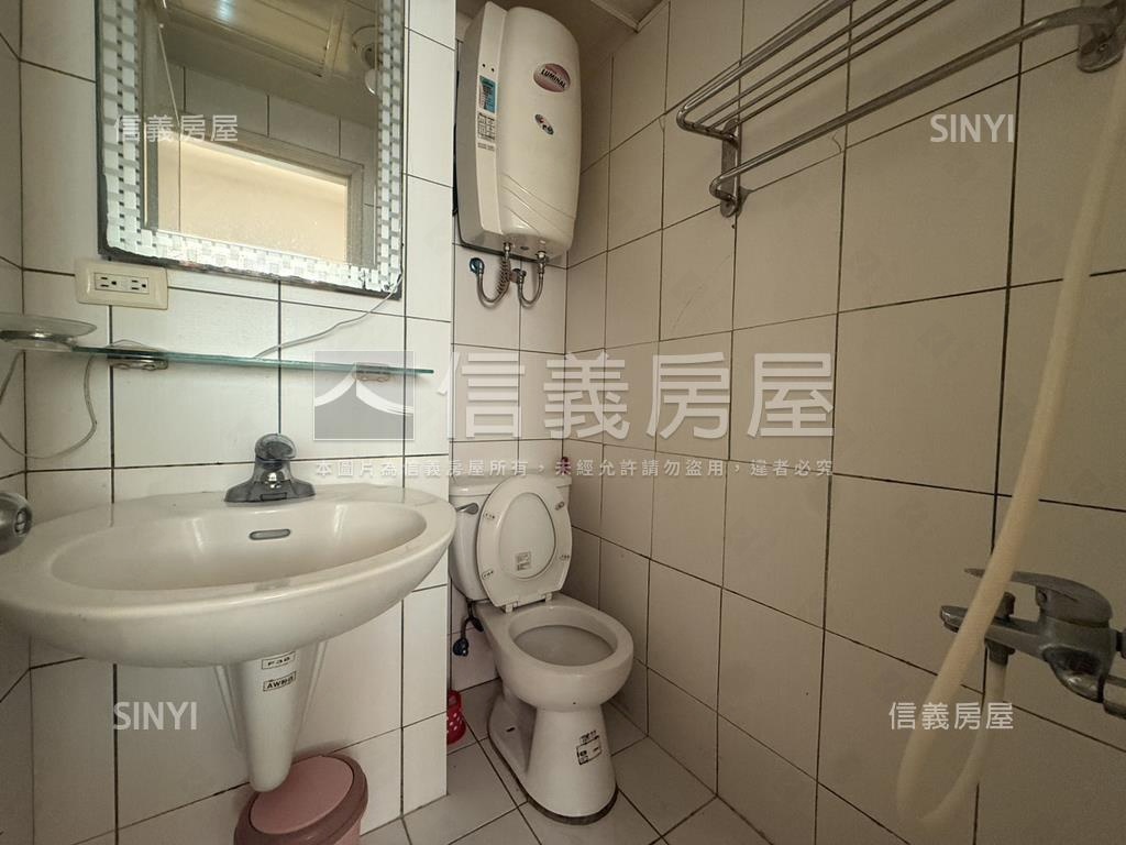 淡大財庫。收租美三套房房屋室內格局與周邊環境