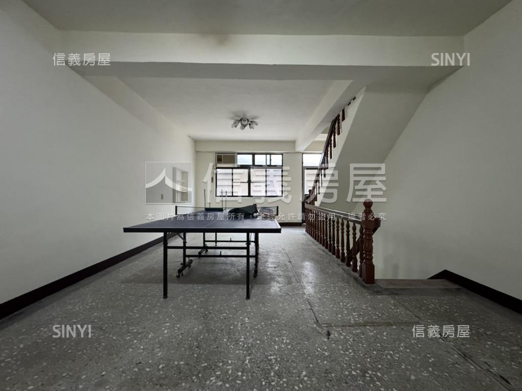 廣隆街優質大透天房屋室內格局與周邊環境