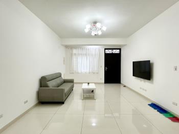 龍山邊間大面寬車庫美墅