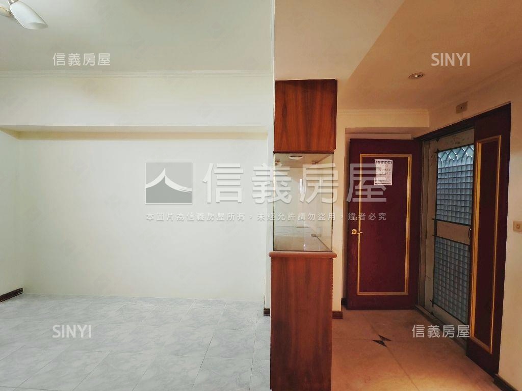 藝文˙近慈文學區三房車位房屋室內格局與周邊環境