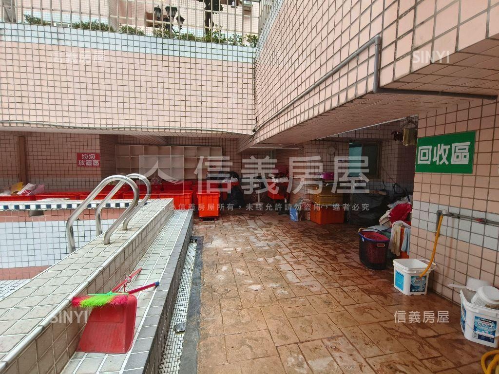 藝文˙近慈文學區三房車位房屋室內格局與周邊環境