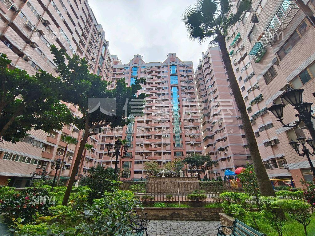 藝文˙近慈文學區三房車位房屋室內格局與周邊環境