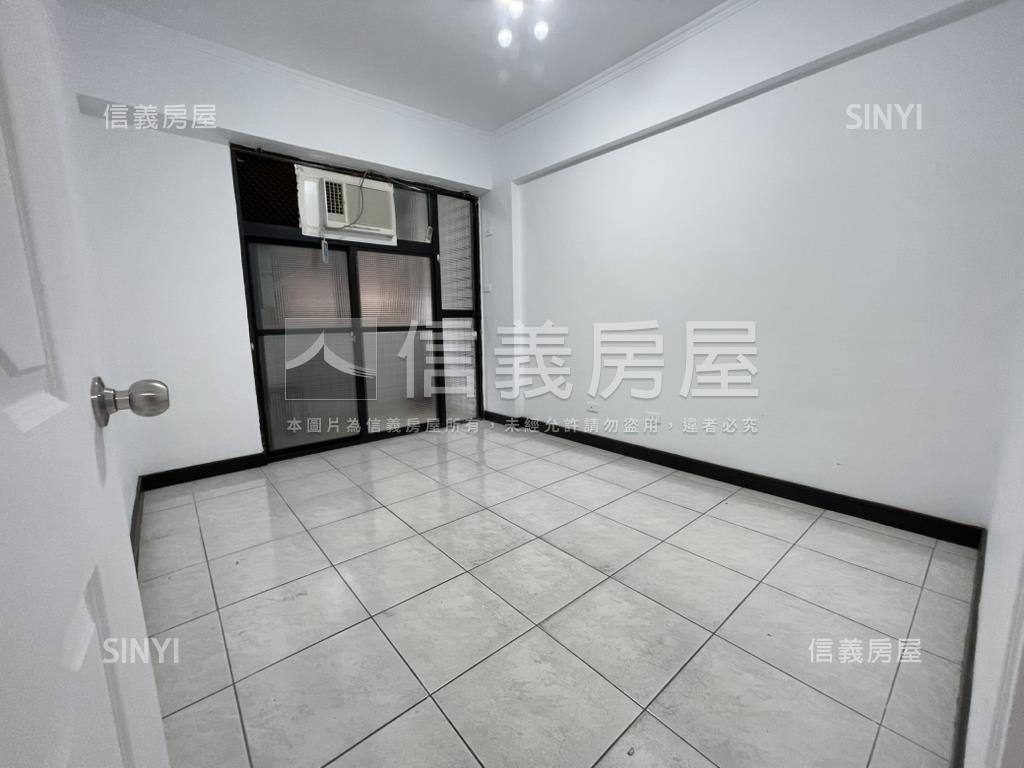 文化精選兩房房屋室內格局與周邊環境