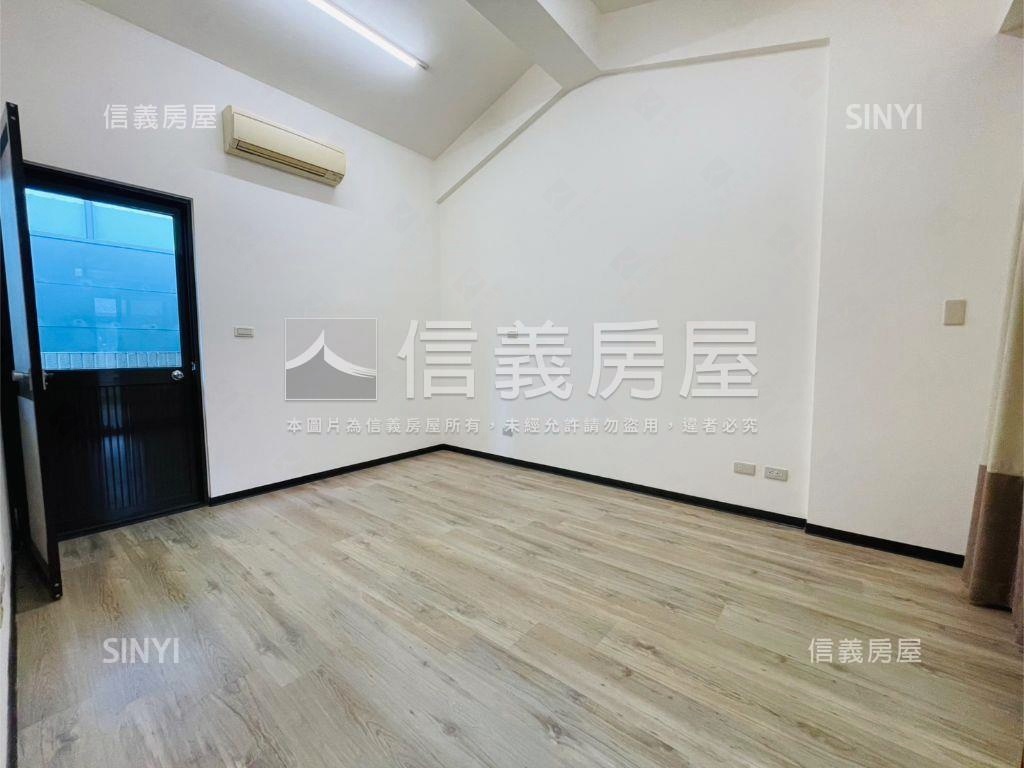 近巨城錦華街大透天房屋室內格局與周邊環境