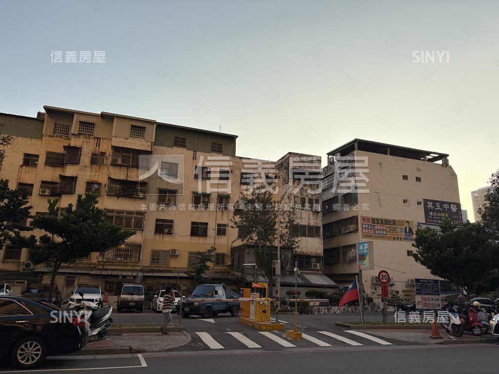 北區育強街公園旁面寬店住房屋室內格局與周邊環境
