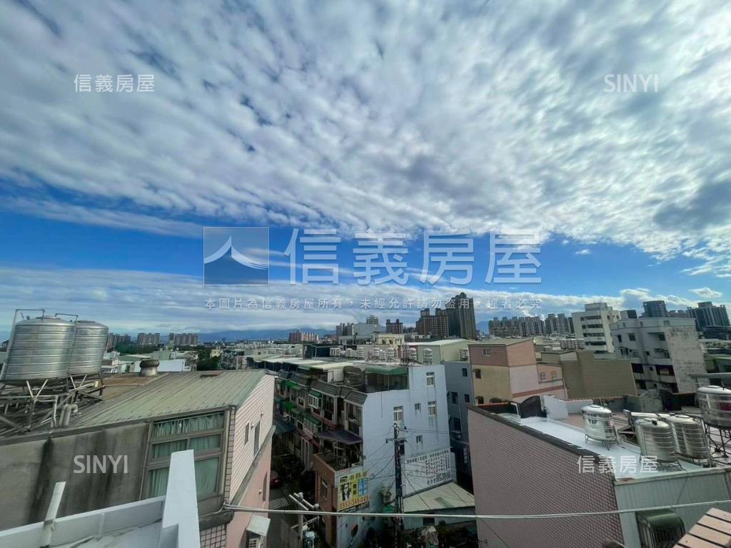 未來體育園區舒適透天房屋室內格局與周邊環境