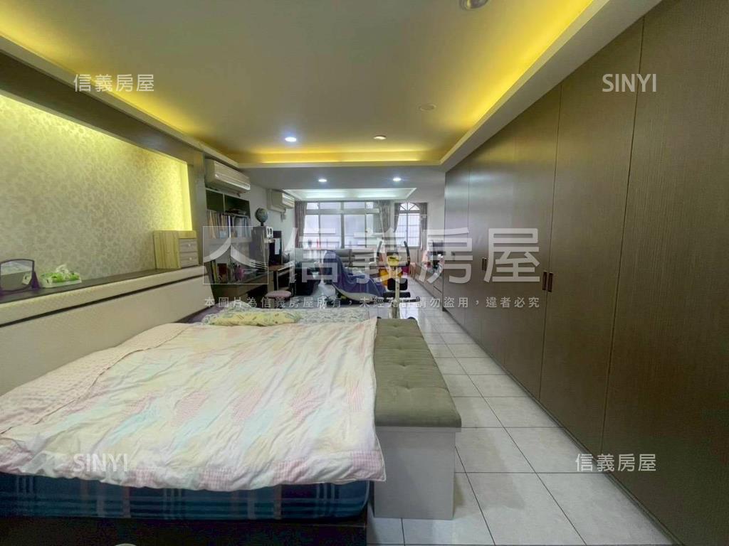 未來體育園區舒適透天房屋室內格局與周邊環境