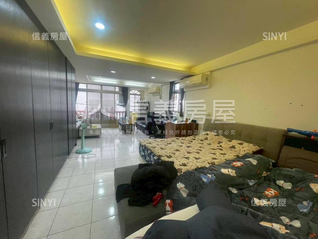 未來體育園區舒適透天房屋室內格局與周邊環境