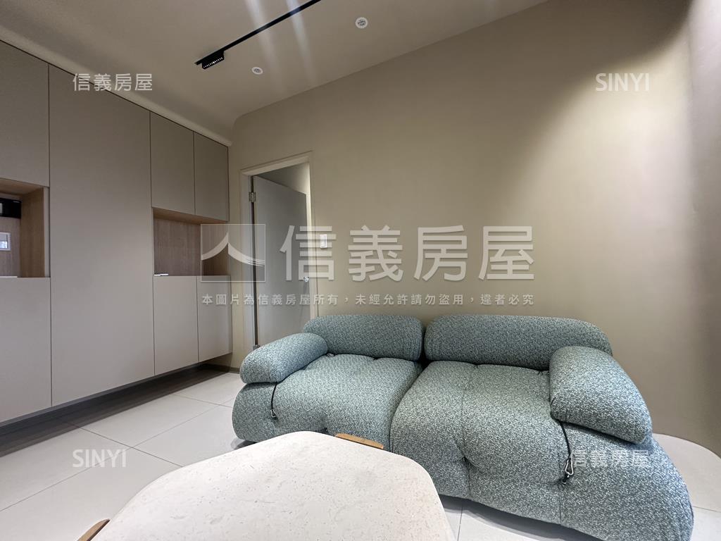 仰星殿裝潢視野帝王戶房屋室內格局與周邊環境