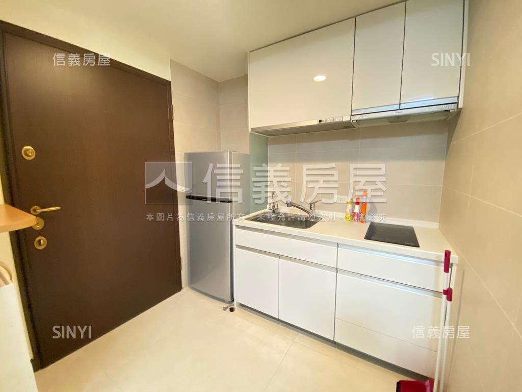 藏璽房屋室內格局與周邊環境