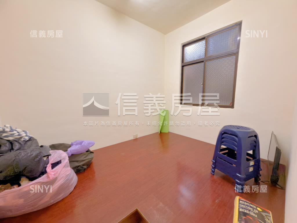 近捷運莒光站公寓四樓房屋室內格局與周邊環境