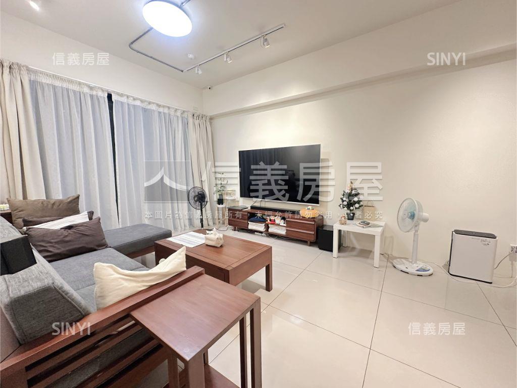 專任富宇晴川悅河採光三房房屋室內格局與周邊環境