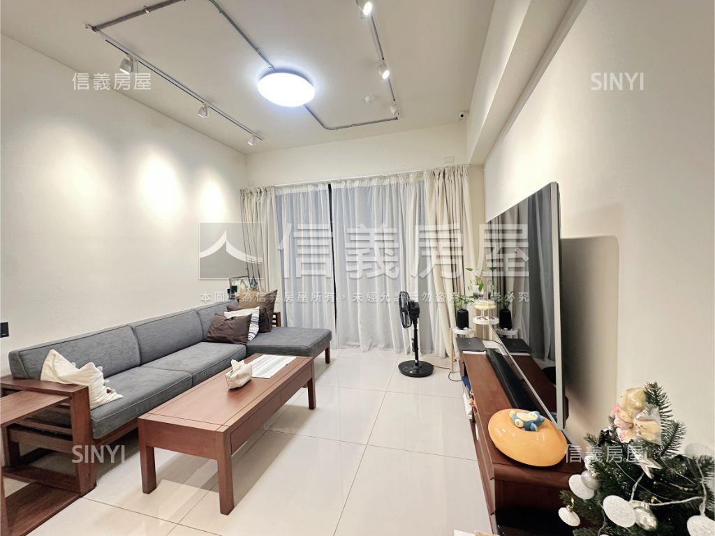 專任富宇晴川悅河採光三房房屋室內格局與周邊環境