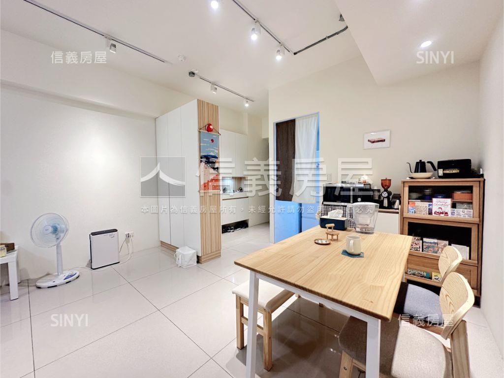 專任富宇晴川悅河採光三房房屋室內格局與周邊環境