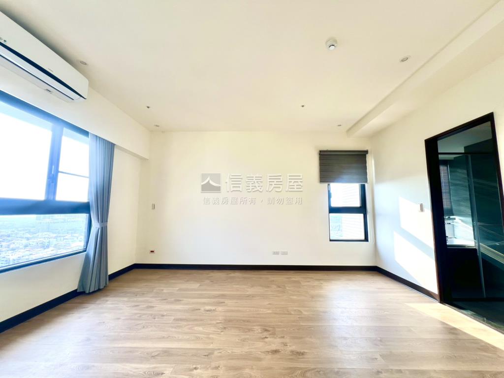國泰文府硯頂級視野戶房屋室內格局與周邊環境